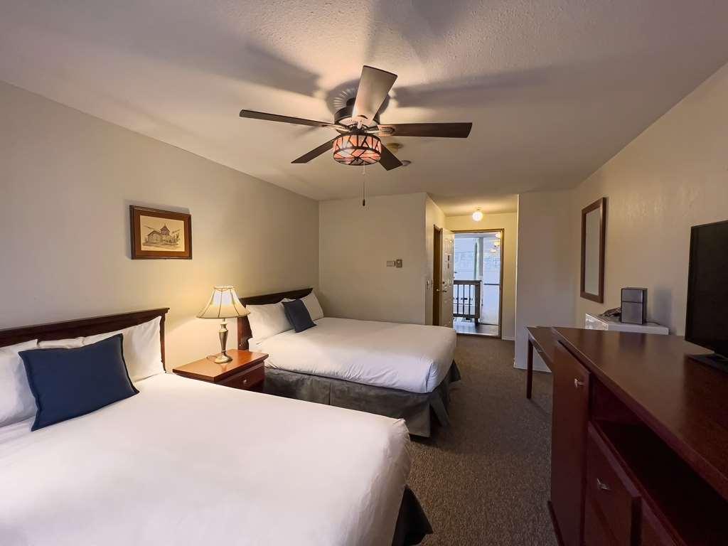 The Downtown, A Coast Hotel Dawson City Chambre photo
