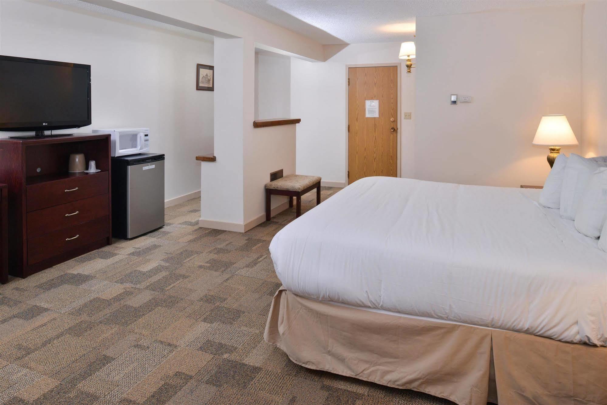 The Downtown, A Coast Hotel Dawson City Extérieur photo