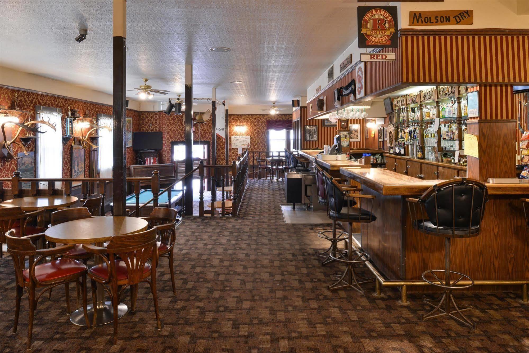 The Downtown, A Coast Hotel Dawson City Extérieur photo