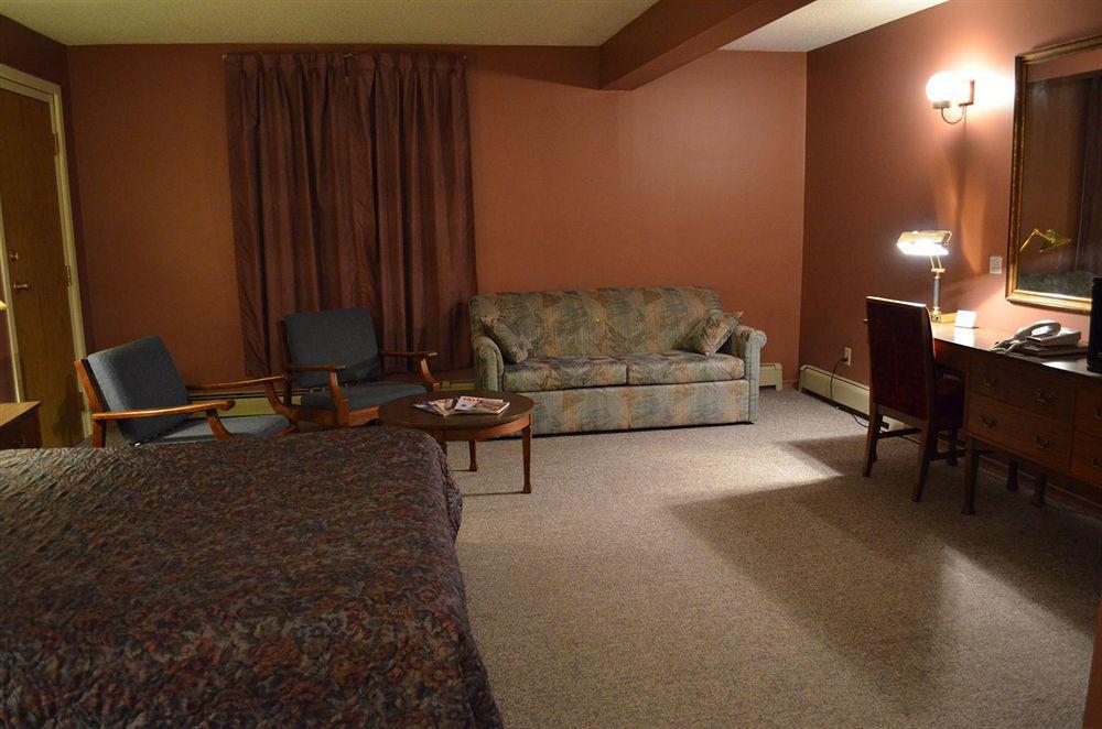 The Downtown, A Coast Hotel Dawson City Chambre photo